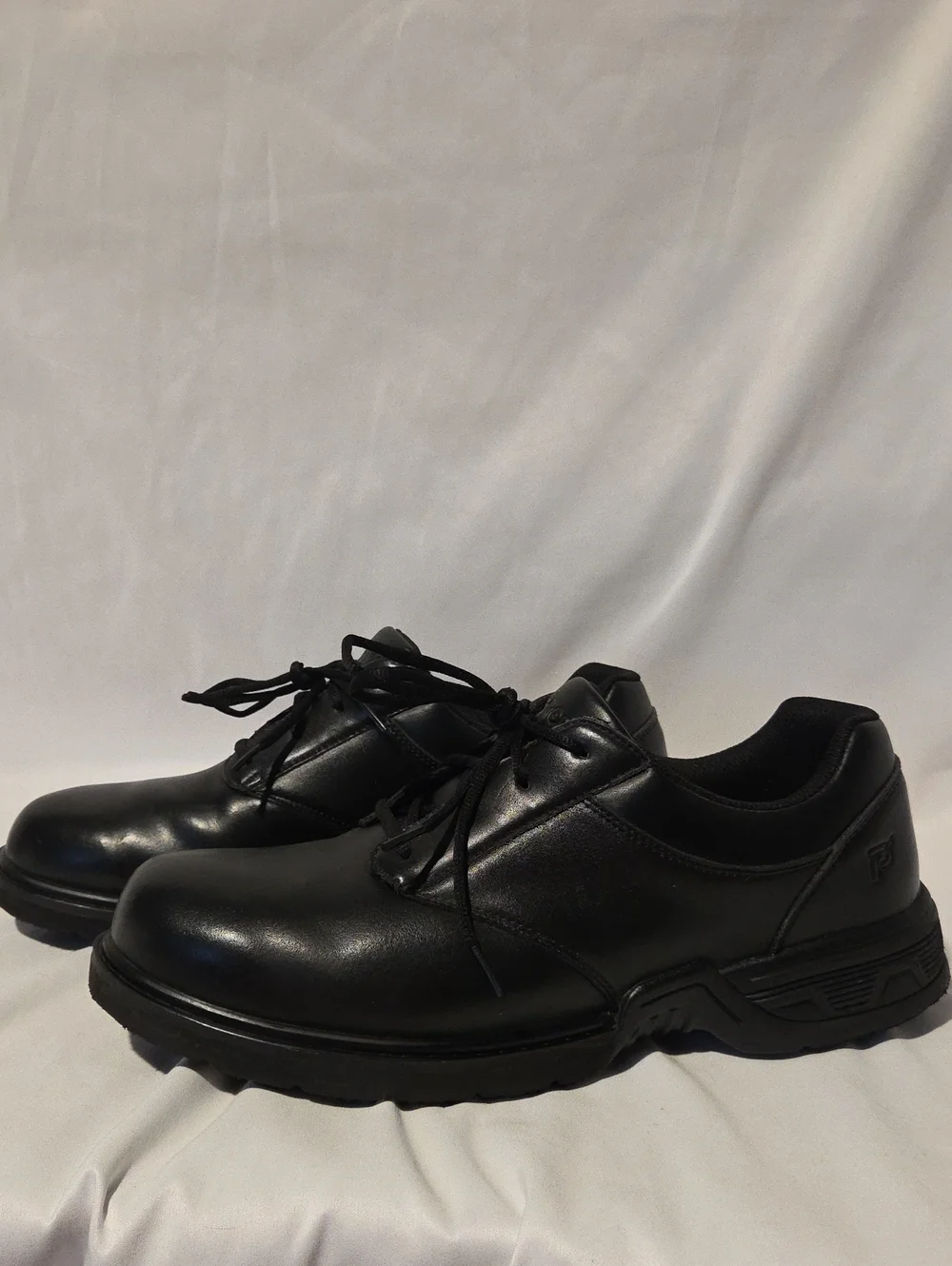 Propét Sergio Men's Oxford Work Shoe.